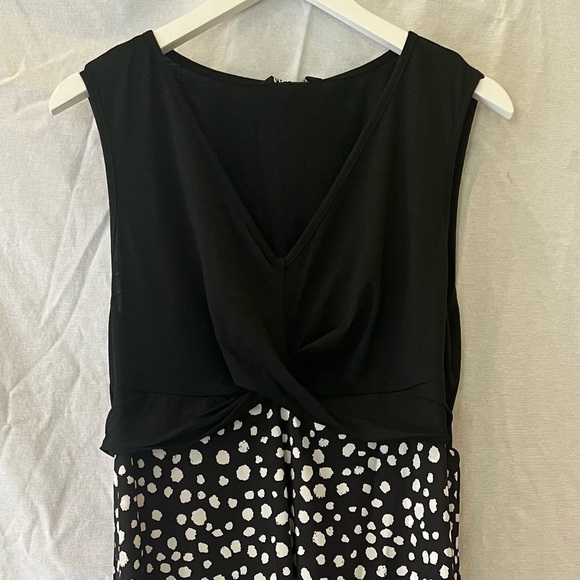 NWT Black sleeveless midi dress BloomChic size 12 stretch flowy office party - Picture 1 of 7
